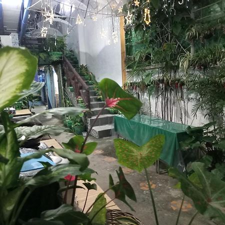 Daniela'S Place Angeles Εξωτερικό φωτογραφία